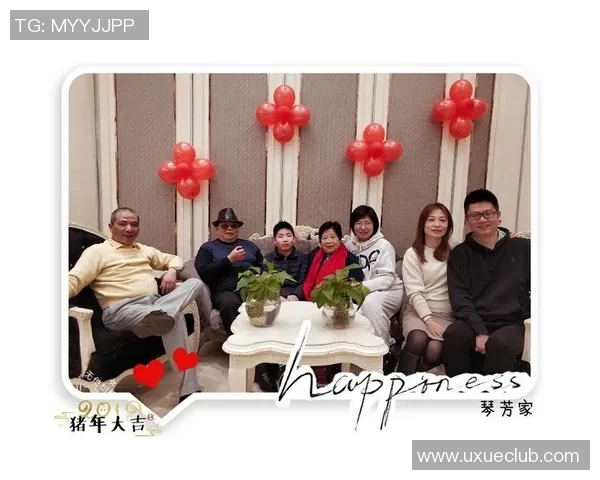 足球明星齐聚一堂送祝福精彩拜年视频尽显团圆喜庆氛围