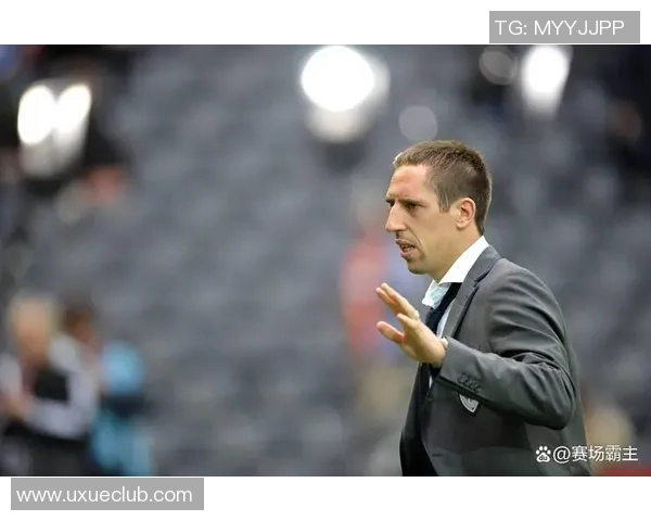 6号球衣的黑人足球明星背后的故事与传奇人生探秘